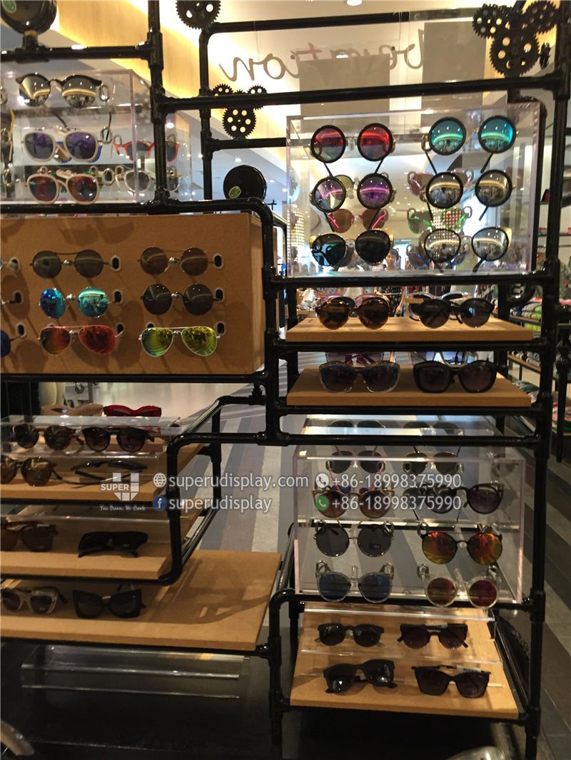 Custom Creative POS Merchandising Mobile Floor Sunglasses Display Stand
