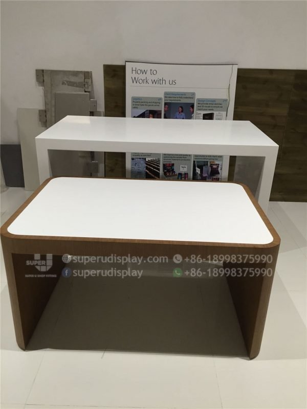 Retail Bags and Shoes Display Nesting Table - Image 2