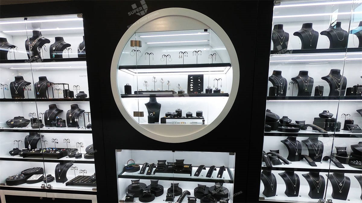 Unico Luxury Jewellery Shop Design & Shopfitting Manufacturing